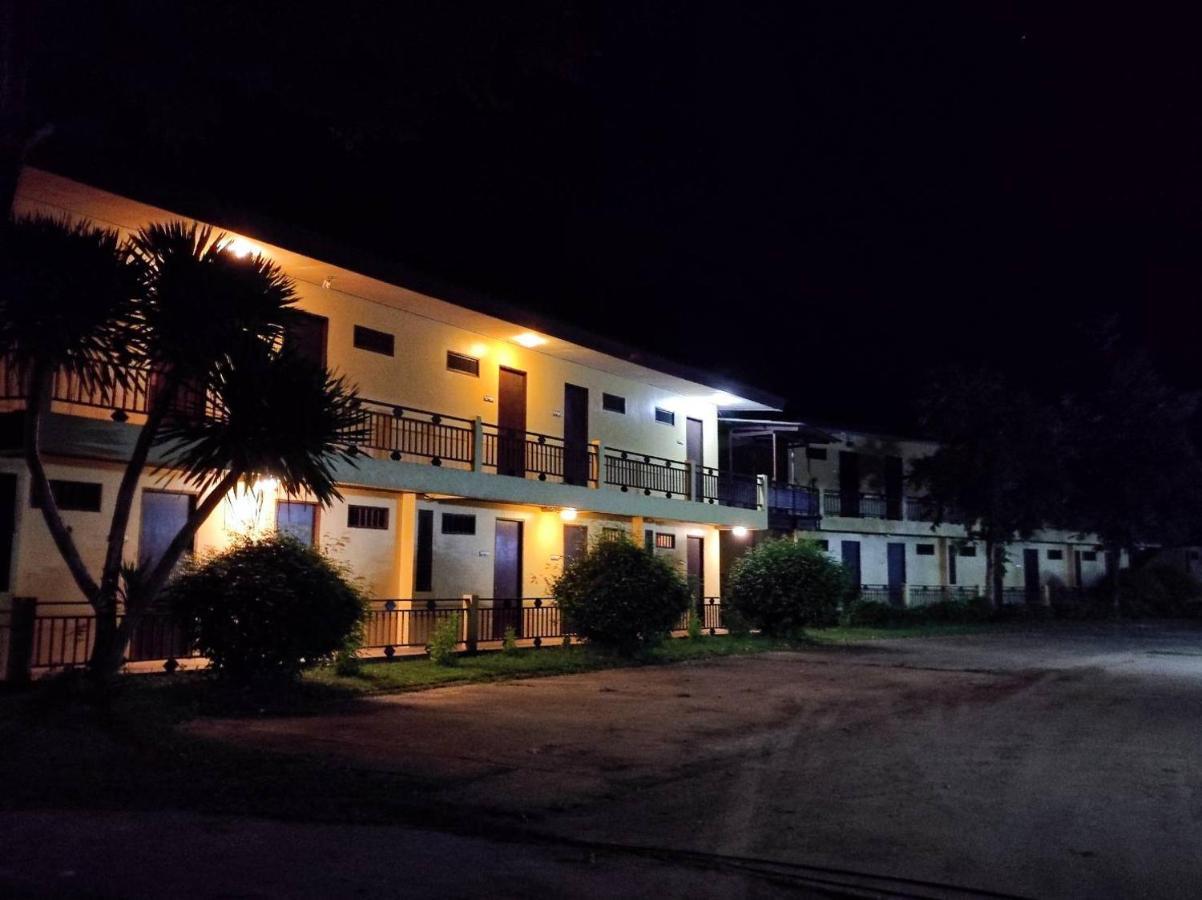 Nakakiri Resort & Spa Hin Dat Exterior foto